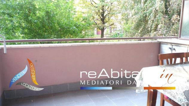 Quadrilocale luminoso con terrazzino e box doppio - libero subito - Foto 3