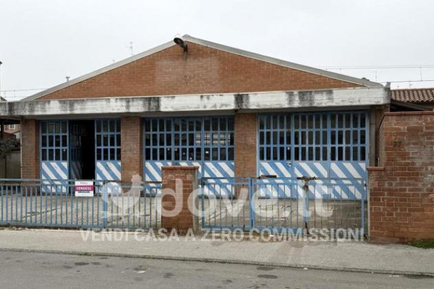 Casa indipendente di 198 m² con più di 5 locali e box auto in vendita a Ferrara - Foto 19
