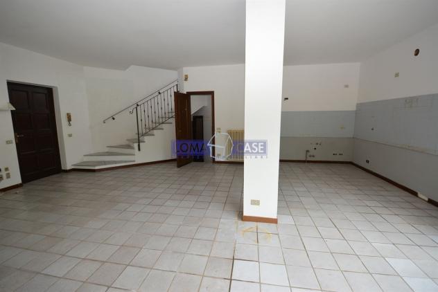 Lomagna, villa singola con giardino - Foto 17