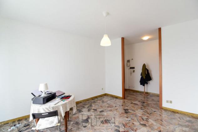 Appartamento di 96 m² con 3 locali e box auto in vendita a Seveso - Foto 5