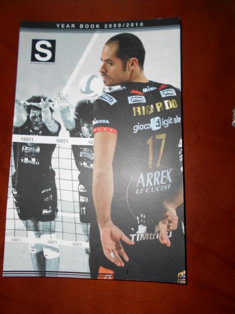 SISLEY VOLLEY year book