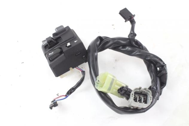 KAWASAKI Z 900 460910492 DEVIOLUCI COMMUTATORE SINISTRA ZR900F 20 - 24 LEFT HANDLEBAR SWITCH