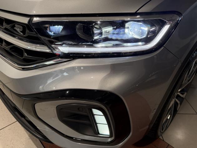 Volkswagen T-Roc 1.5 TSI ACT R-Line - Foto 8