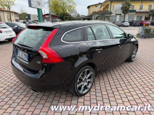 VOLVO V60 D2 120 cv Ocean Race rif. 24056726 - Foto 7