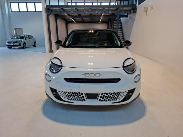 FIAT 600 (2023--) 600 Hybrid 110 CV DCT MHEV La Prima - Foto 2