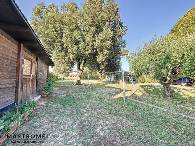 BIFAMILIARE di 8 vani e di 240 mq (ALTOPASCIO) rif. 3534 - Foto 7