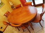 Credenza Tavolo e Sedie