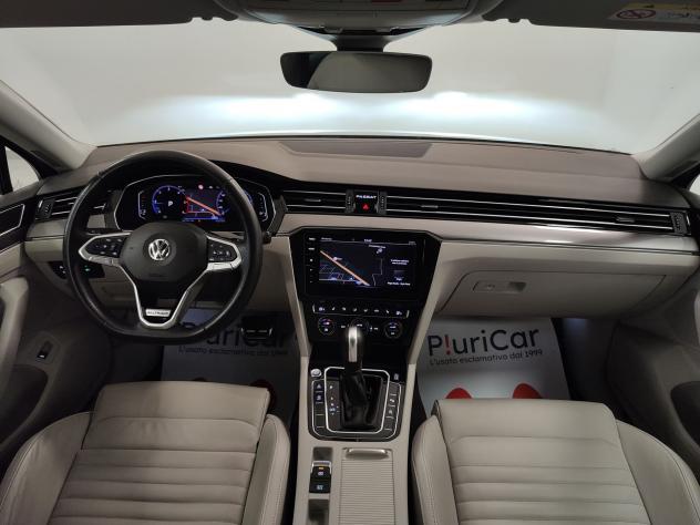 Volkswagen Passat Alltrack 2.0BiTDI 4MOTION DSG BMT Pelle FariLED - Foto 3