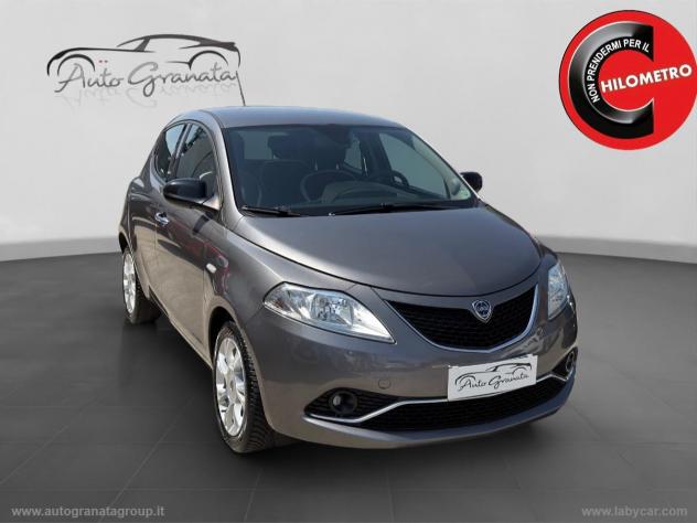 LANCIA Ypsilon 1.2 69 CV 5p. Platinum AFFARE!