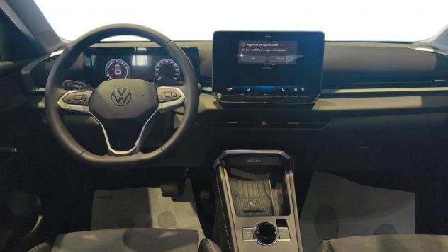 Volkswagen T-Roc TRoc 1.5 eTSI 115 CV ACT Style DSG - Foto 8