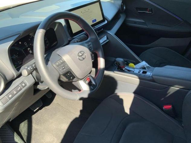 Toyota C-HR (2023-) 2.0 PHEV GR Sport - Foto 7