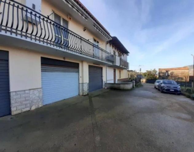 Immobile in asta di 111 m², box auto in vendita a Lenola - Foto 2