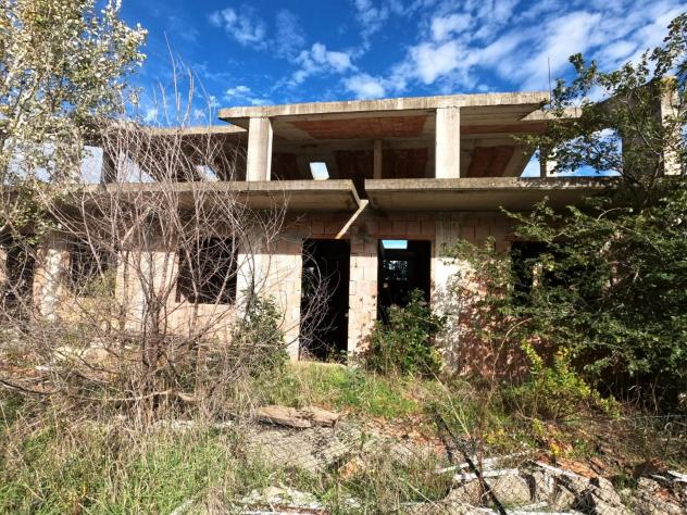 casa indipendente in vendita a Collesalvetti in zona Vicarello