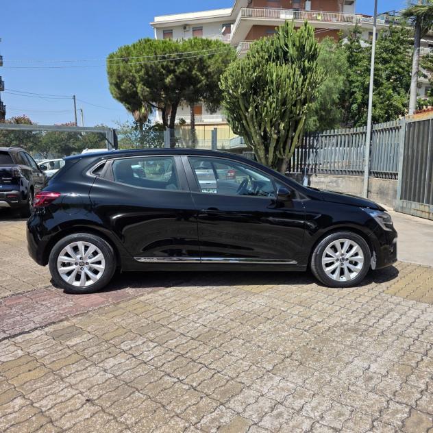 Renault Clio 1.5 DCI BLUE 115cv Zen - Foto 9
