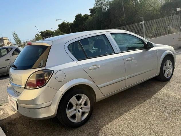 Opel Astra 1.7 CDTI 101CV 5 porte Enjoy - Foto 6