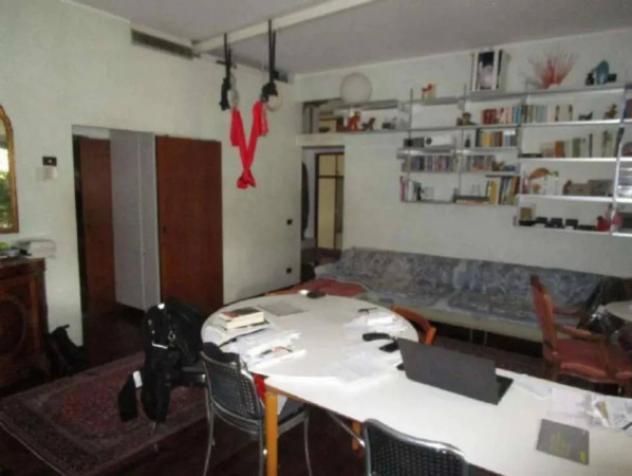 Immobile in asta di 129 m² con più di 5 locali in vendita a Milano - Foto 2