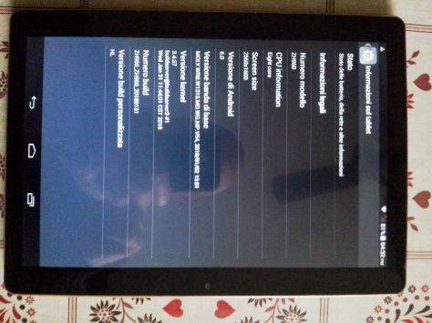 Tablet datato ma perfettamente funzionante con batteria sostituita da non molto - Foto 4