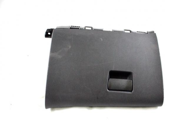 13373796 CASSETTO PORTAOGGETTI CRUSCOTTO LATO DESTRO OPEL ASTRA J SW 1.4 G 103KW 6M 5P (2013) RICAMBIO USATO 13262607 - Foto 2