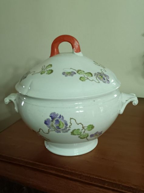 zuppiera vintage