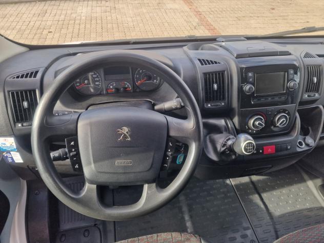 Peugeot Boxer 330 2.2 HDi 3 Posti - Foto 6