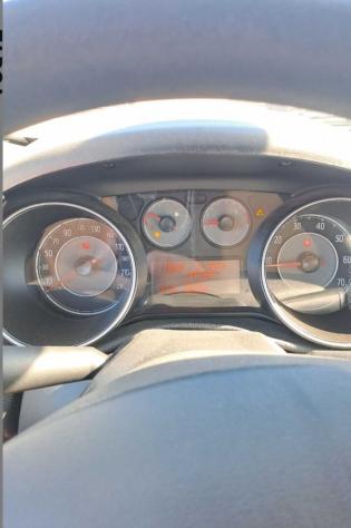 Fiat Punto 1.3 MJT II S&S Street - 2018 34.000km - Foto 10