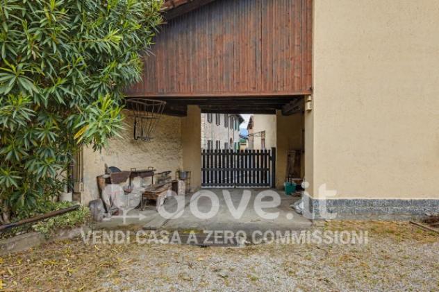 Villa di 144 m² con 4 locali in vendita a Angera - Foto 4