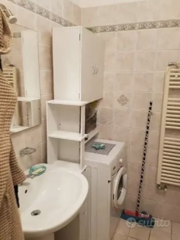 PALMAROLA CASAL DEL MARMO BiLOCALE ARREDATO CON CORTILE PRIVATO E POSTO AUTO - Foto 5