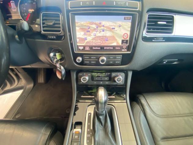 VOLKSWAGEN Touareg 3.0 TDI 204 CV tiptronic BlueMotion Techn. Executi rif. 23659117 - Foto 10
