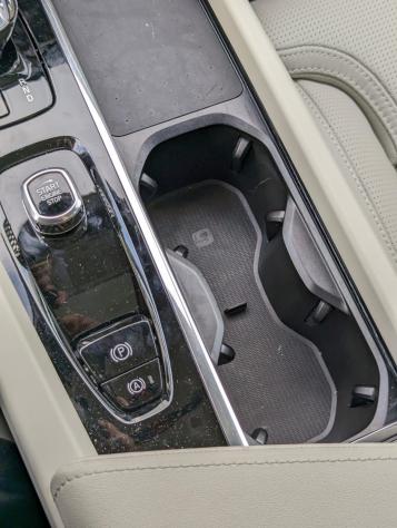 Volvo XC60 T6 Plug-in hybrid AWD automatico Ultra Dark - Foto 8