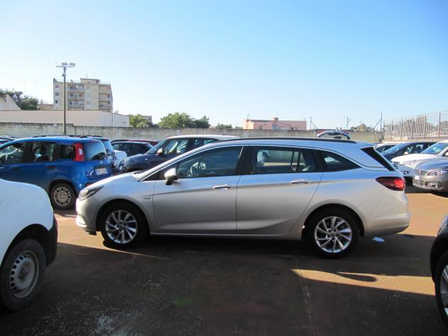 Opel Astra 1.6 CDTi 136CV Start&Stop Sports Tourer Dynamic - Foto 2