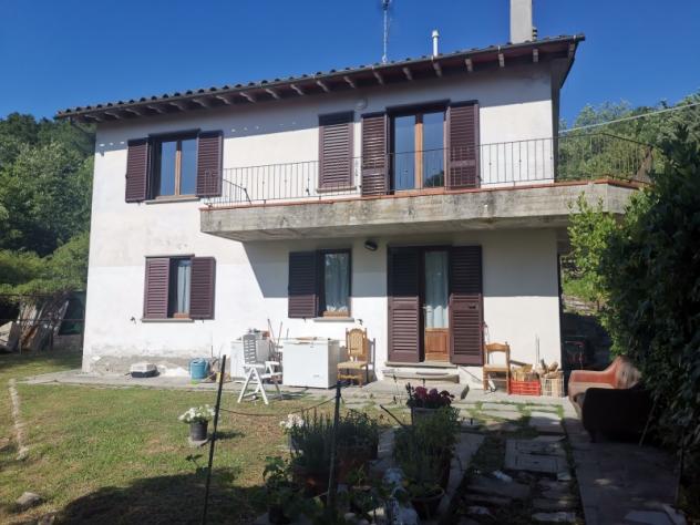 CASELLO FIRENZUOLA VILLINO 10 VANI OLTRE MQ 2000 TERRENO