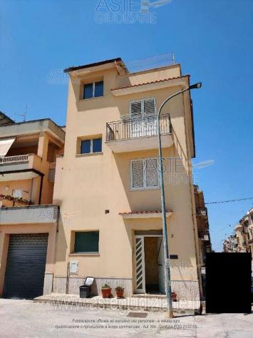 IMMOBILI-IMMOBILE RESIDENZIALE-Via F. Leone, 91028 Partanna TP, Italia - Foto 3