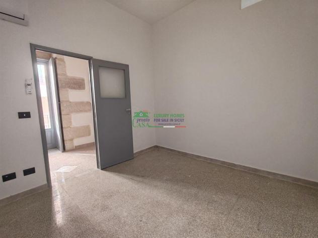 Rif. 9756 - Casa con tre unità indipendenti - Foto 15