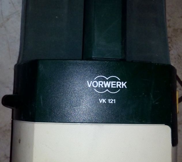 Vorwerk Folletto vk121 funzionante ma con motore un poco rumoroso - Foto 3