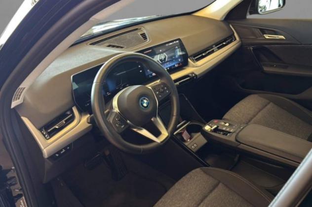 BMW iX1 eDrive 20 rif. 24211473 - Foto 5