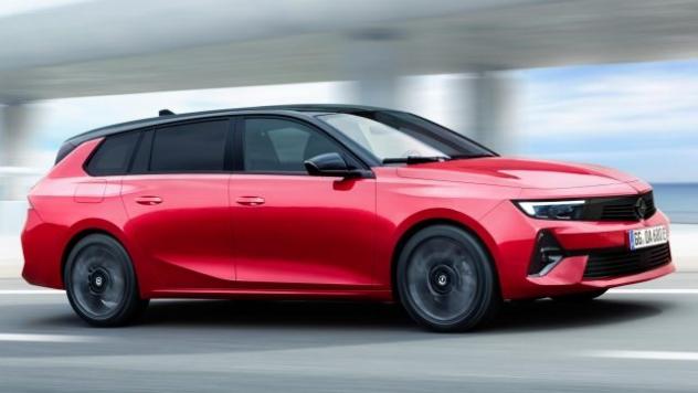 OPEL Astra-e 156 CV Sports Tourer Edition rif. 23759855