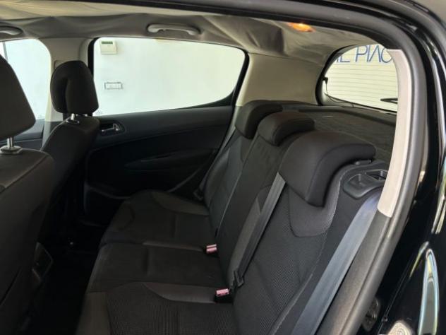 PEUGEOT 308 1.6 8V HDi 93CV 5p. Premium rif. 22487053 - Foto 10