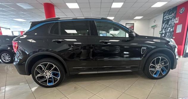 LYNK&CO 01 01 PHEV - Foto 3