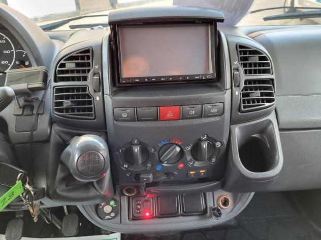 CAMPER BENIMAR FIAT MANSARDATO 7 POSTI DOPPIA DINETTE LETTI CASTELLO FOTOVOLTAICO GENERALI USATO - Foto 10