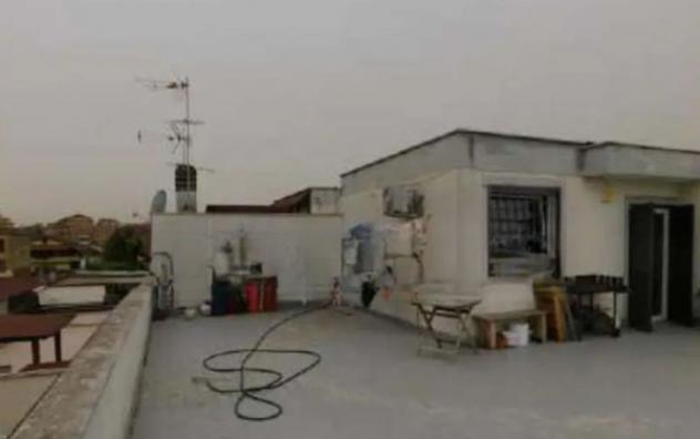 Immobile in asta di 62 m² in vendita a Roma - Foto 2