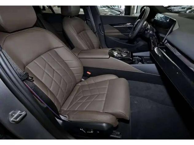 BMW 530 530e xDrive Touring Msport Pro/360°/Bowers & Wilki rif. 24074103 - Foto 8
