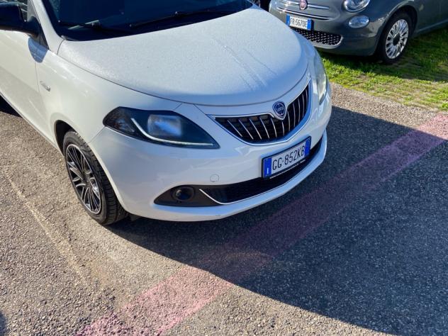 Lancia Ypsilon Ypsilon 1.0 FireFly 5 porte S&S Hybrid Ecochic Gold - Foto 4