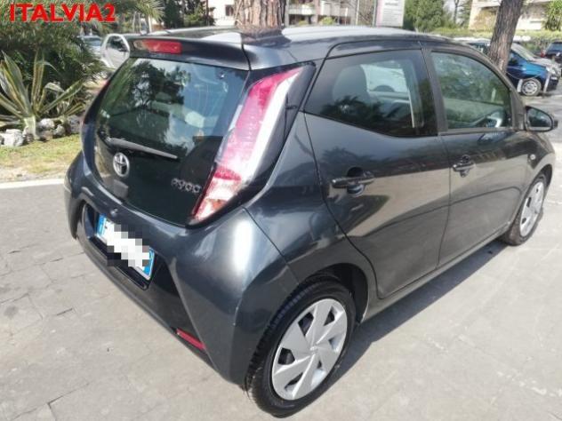TOYOTA Aygo 1.0 69 CV 5P x-play MMT AUTOMATICA rif. 15098163 - Foto 3