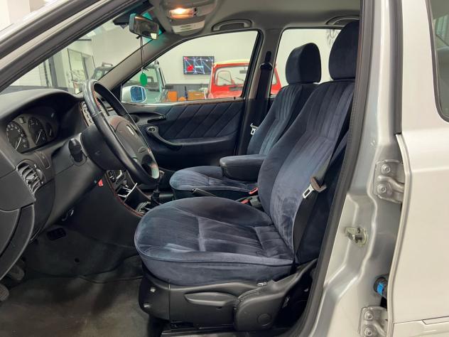 Lancia Lybra 1.8i 16v - Foto 4