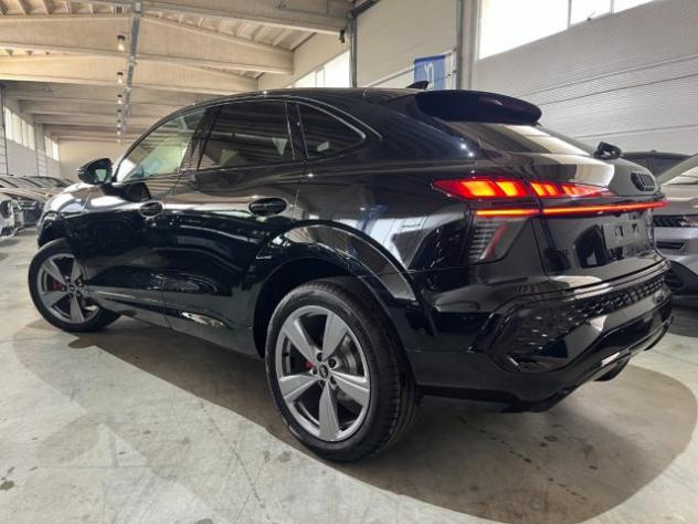 AUDI Q3 SPB Sportback TDI S line Stronic Black Line Sline rif. 24117674 - Foto 3