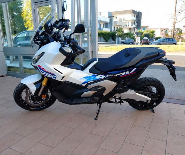 Honda X-ADV 750 Special edition - Foto 4