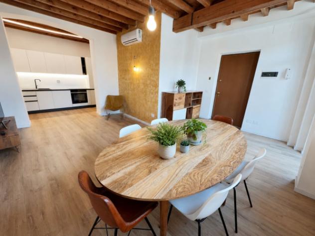 Appartamento di 85 m² con 3 locali in affitto a Milano - Foto 5