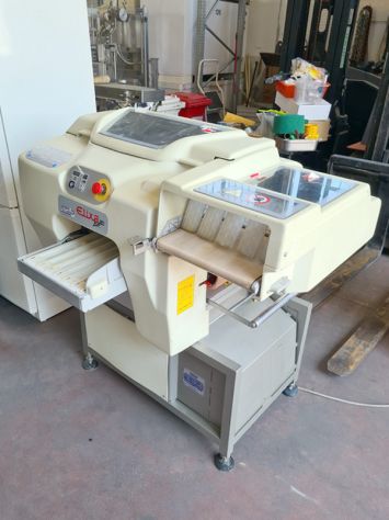 confezionatrice professionale automatica usata