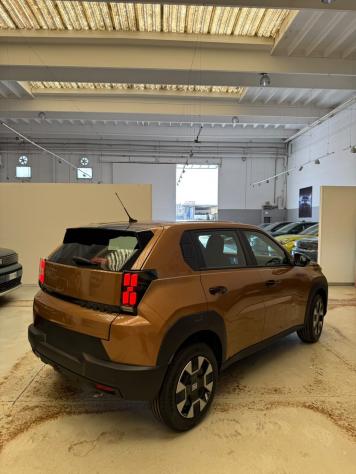 Fiat Grande Panda 1.2 Hybrid 110 CV S&S Icon - Foto 4