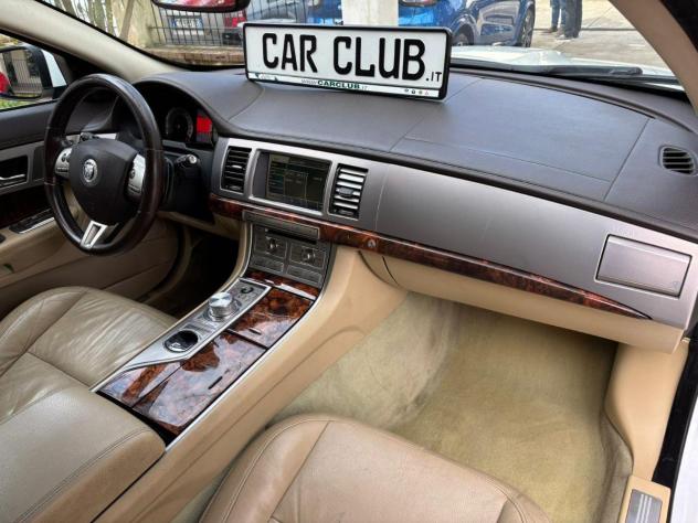 Jaguar XF 3.0 D 241cv V6 Luxury - Foto 10